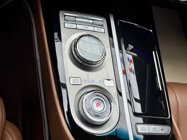 Genesis G80 — Фото автомобиля 10