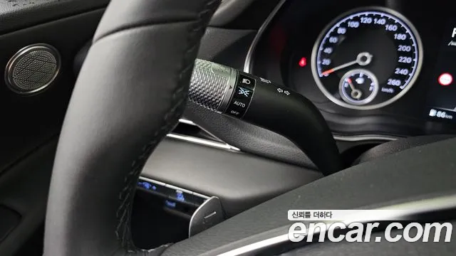 Genesis GV80 2.5T Бензин 2WD — Фото автомобиля 24