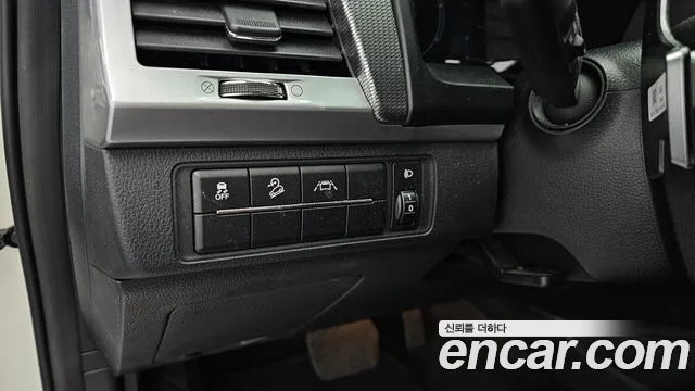 KG_Mobility_Ssangyong Rexton All Rexton Дизель 2.2 4WD — Фото автомобиля 14