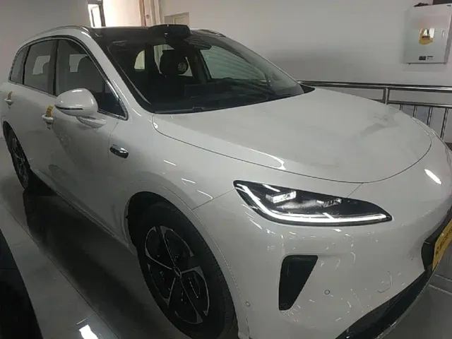 Shangjie SUV — Фото автомобиля 3