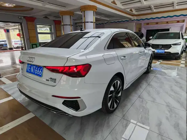 Audi A3 — Фото автомобиля 8