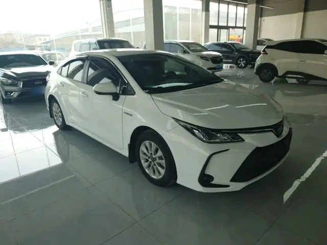 Toyota Corolla — Фото автомобиля 21