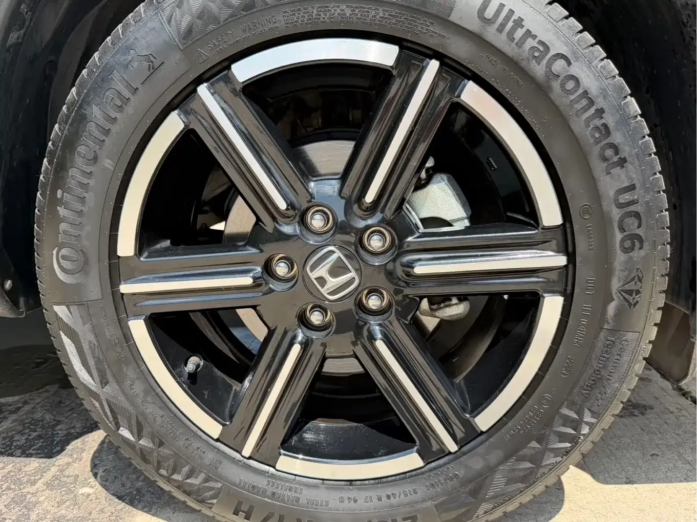 Honda Vezel 2023 1.5L CVT Technology Edition — Фото автомобиля 22