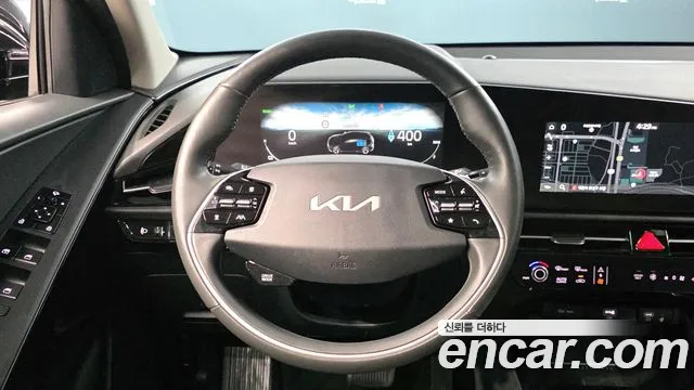 Kia Niro — Фото автомобиля 16
