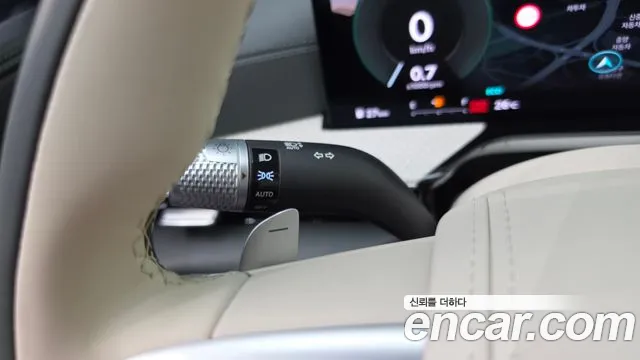 Genesis GV80 — Фото автомобиля 26