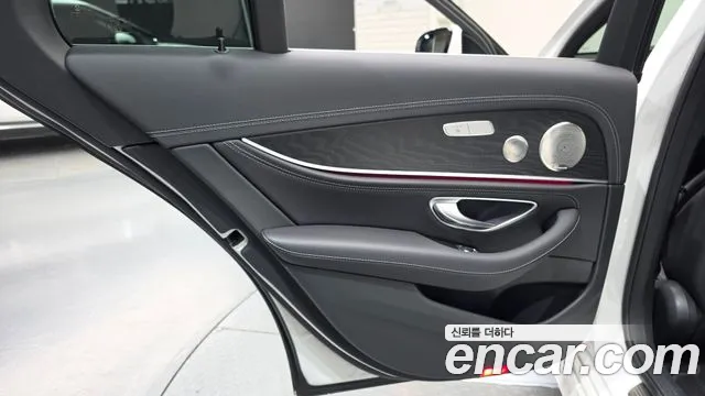 Mercedes-Benz E-Class W213 — Фото автомобиля 14