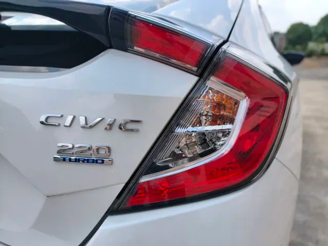 Honda Civic — Фото автомобиля 18
