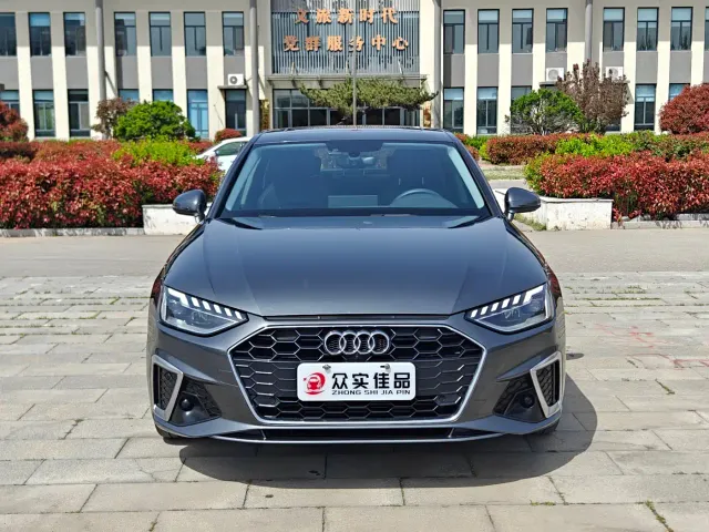 Audi A4L — Фото автомобиля 2