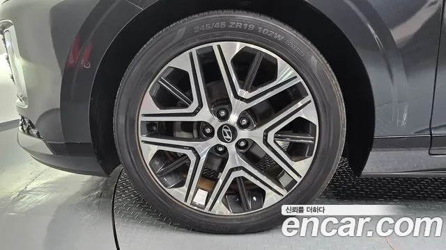 Hyundai Grandeur — Фото автомобиля 5