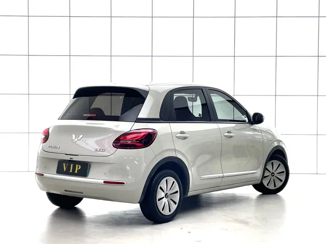 Wuling Bingo — Фото автомобиля 4