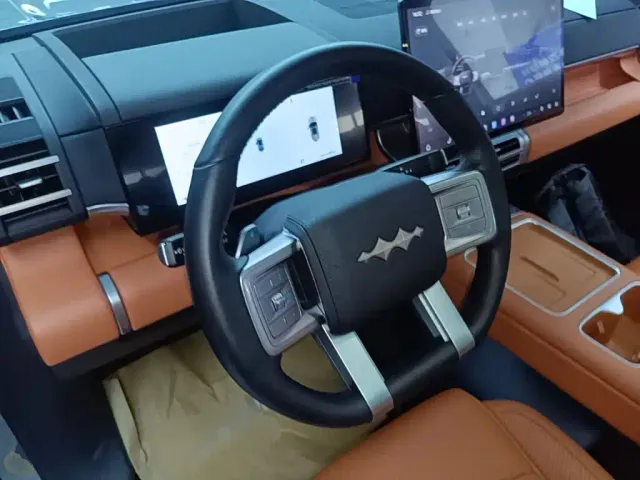 BYD FangChengBao Titanium 7 — Фото автомобиля 10