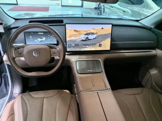 Leapmotor C11 — Фото автомобиля 9