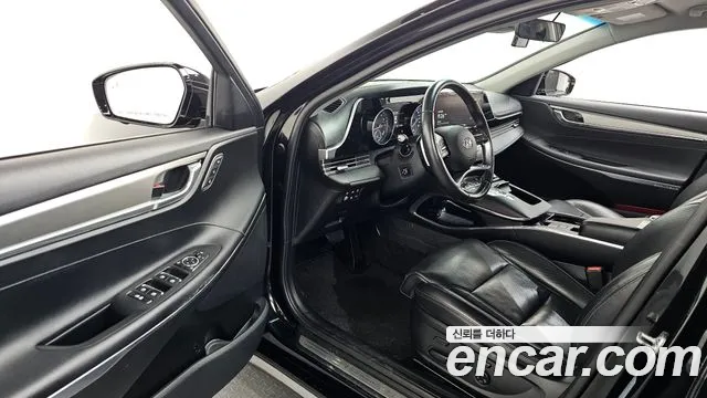 Hyundai Grandeur Новый Grandeur IG — Фото автомобиля 10