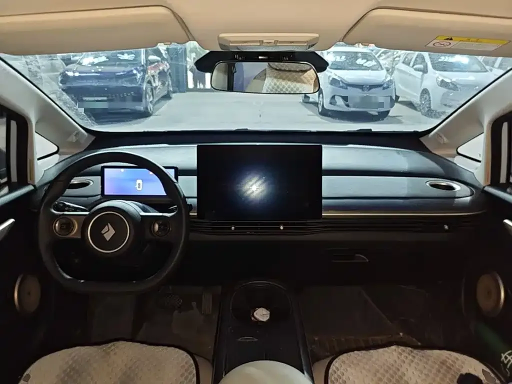 Baojun Baojun Cloud 2023 460 Pro Lingxi Edition — Фото автомобиля 9