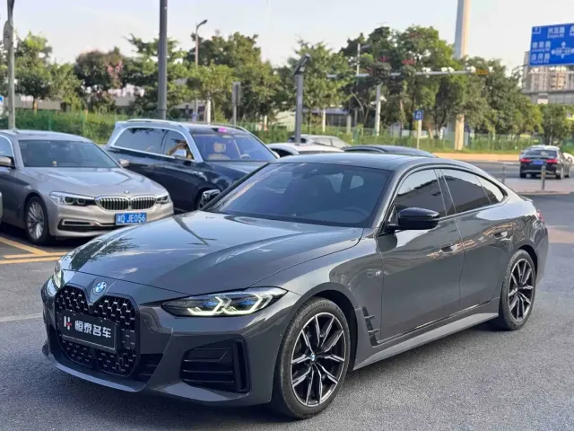 Фотография автомобиля — BMW 4 Series