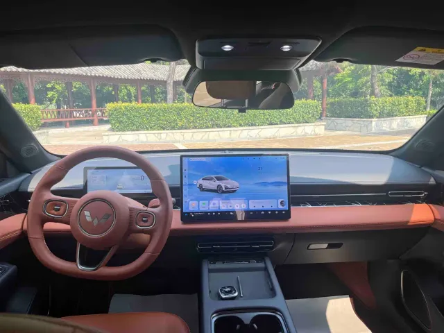 Wuling Starlight — Фото автомобиля 3
