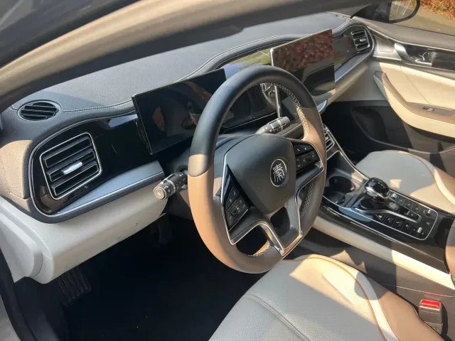 BYD Qin PLUS — Фото автомобиля 14
