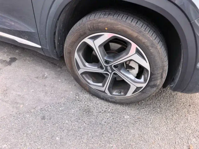 Geely Xingyue L — Фото автомобиля 24