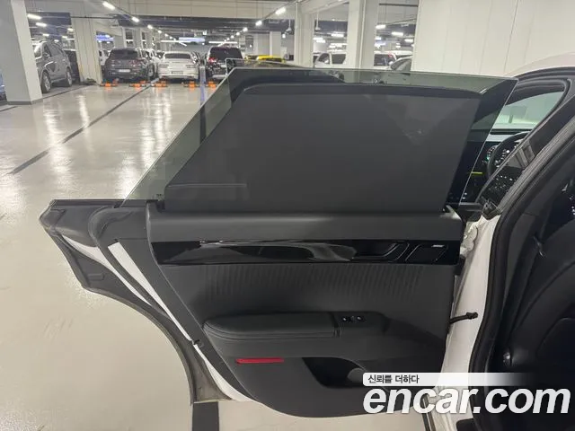 Hyundai Grandeur GN7 — Фото автомобиля 14