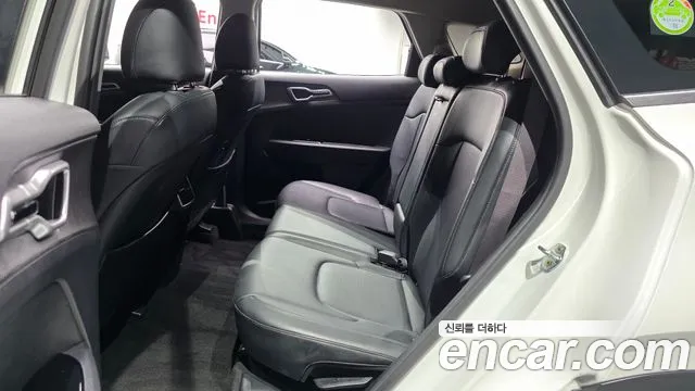 Kia Sportage Sportage 5-е поколение Дизель 2.0 2WD — Фото автомобиля 11