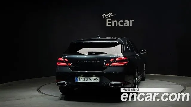 Genesis G70 — Фото автомобиля 3
