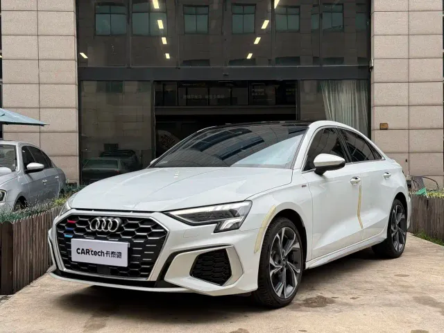 Фотография автомобиля — Audi A3