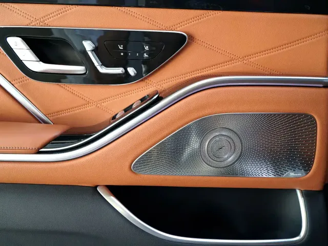 Mercedes-Benz Maybach S-Class — Фото автомобиля 23