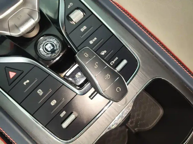 BYD Yuan PLUS — Фото автомобиля 8