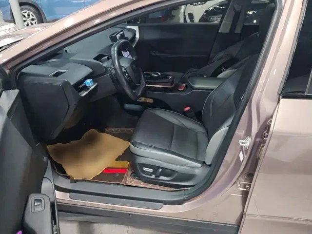 Toyota bZ3 — Фото автомобиля 14