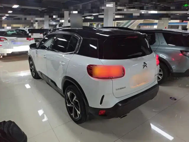 Citroen Tianyi C5 AIRCROSS — Фото автомобиля 4