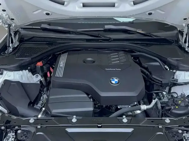 BMW 3 Series — Фото автомобиля 22