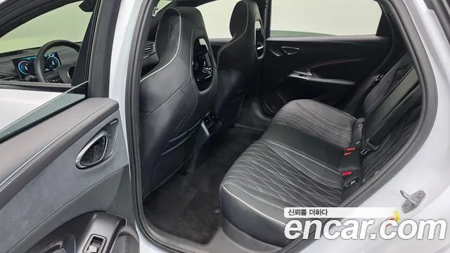 BYD Seal — Фото автомобиля 18