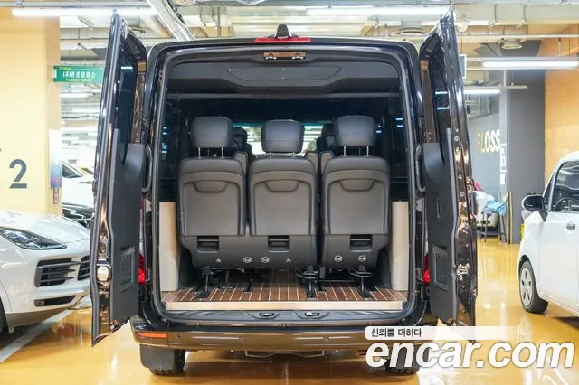 Mercedes-Benz Sprinter — Фото автомобиля 16
