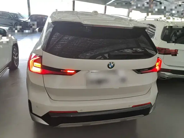 BMW X1 — Фото автомобиля 5