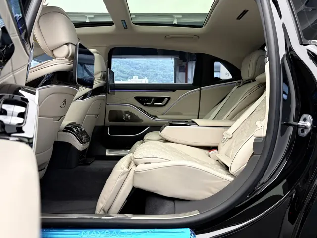 Mercedes-Benz Maybach S-Class — Фото автомобиля 14