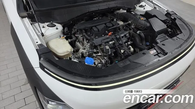Hyundai Kona Kona (SX2) Бензин 1.6 турбо 2WD — Фото автомобиля 6