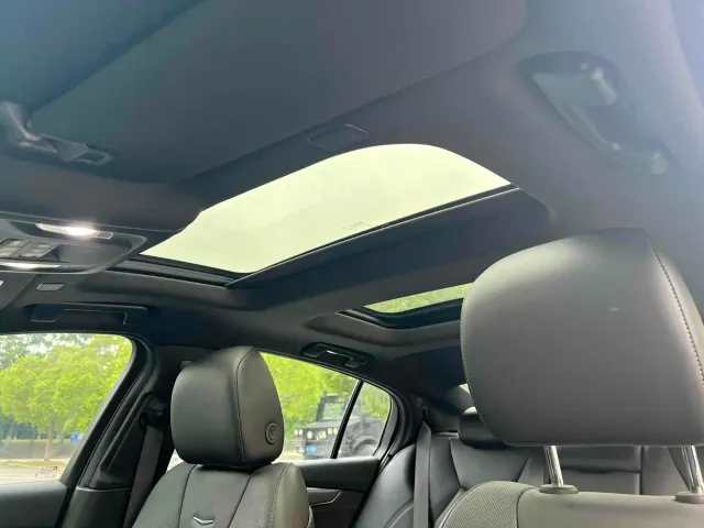 Cadillac CT5 — Фото автомобиля 15