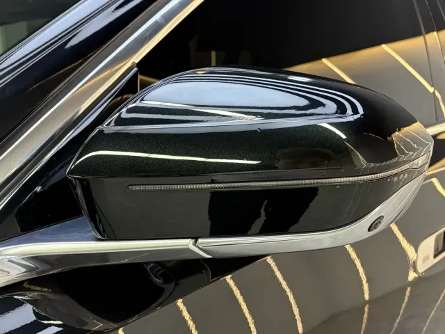 BMW BMW 7 Series 2023 Model 740Li Premium Luxury Package — Фото автомобиля 5