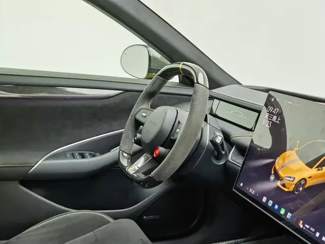 Xiaomi Auto Xiaomi SU7 Ultra 2025 Model Ultra — Фото автомобиля 22
