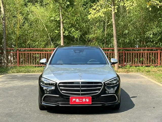 Mercedes-Benz S-Class — Фото автомобиля 2