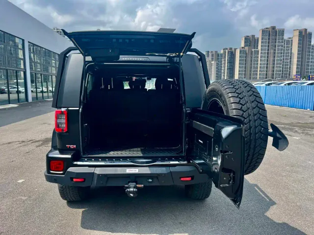 BAIC BJ40 — Фото автомобиля 13