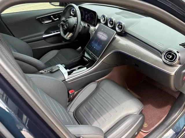 Mercedes-Benz C-Class — Фото автомобиля 8