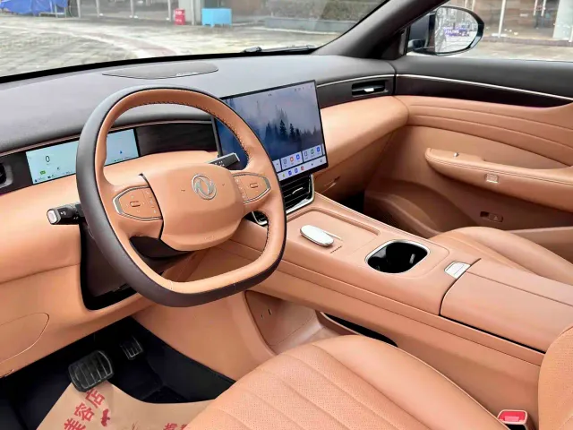 Dongfeng Aeolus L8 — Фото автомобиля 8
