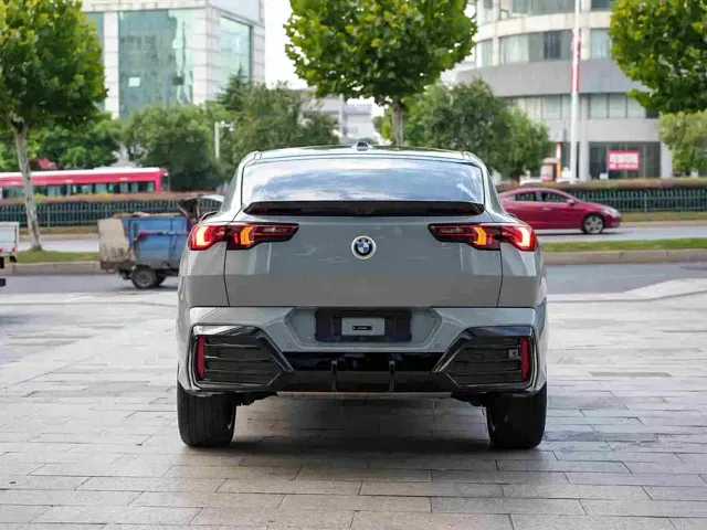 BMW X2 — Фото автомобиля 18
