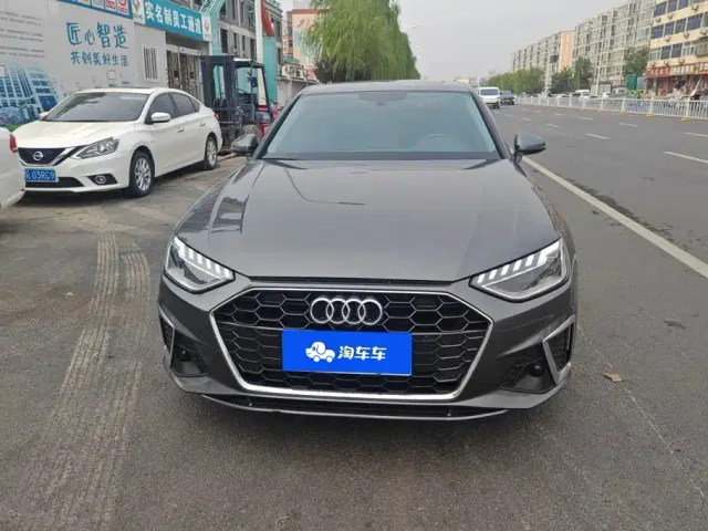 Audi A4L — Фото автомобиля 2