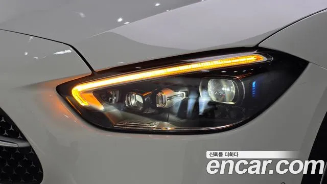 Mercedes-Benz C-Class — Фото автомобиля 22