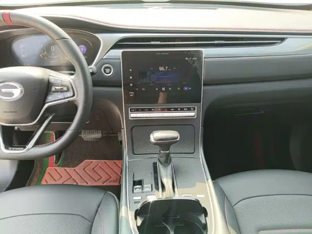 GAC Trumpchi GS4 PLUS — Фото автомобиля 12