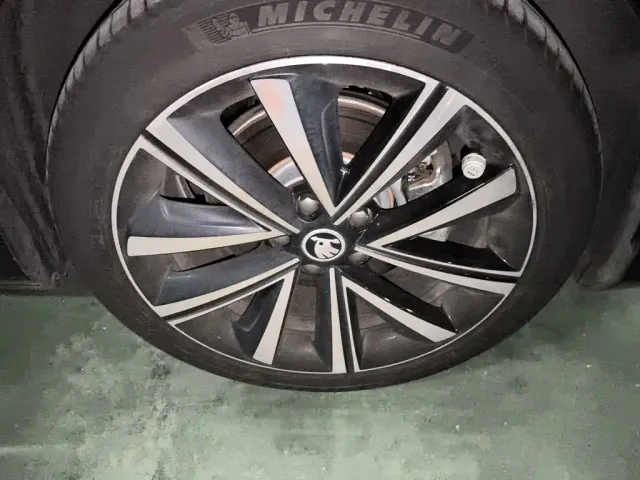 Skoda Superb — Фото автомобиля 8