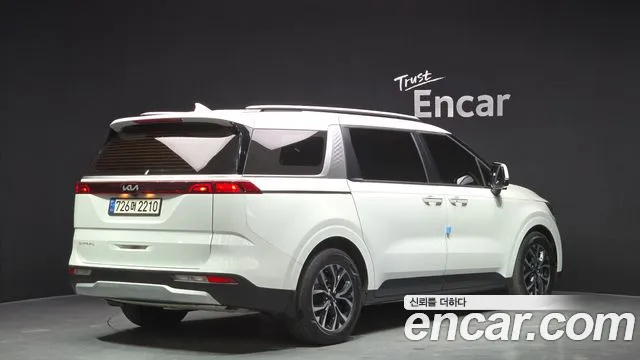Kia Canival Carnival 4 поколение 11 мест Prestige — Фото автомобиля 2