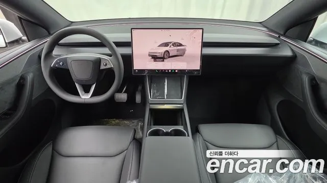 Tesla Model Y — Фото автомобиля 7